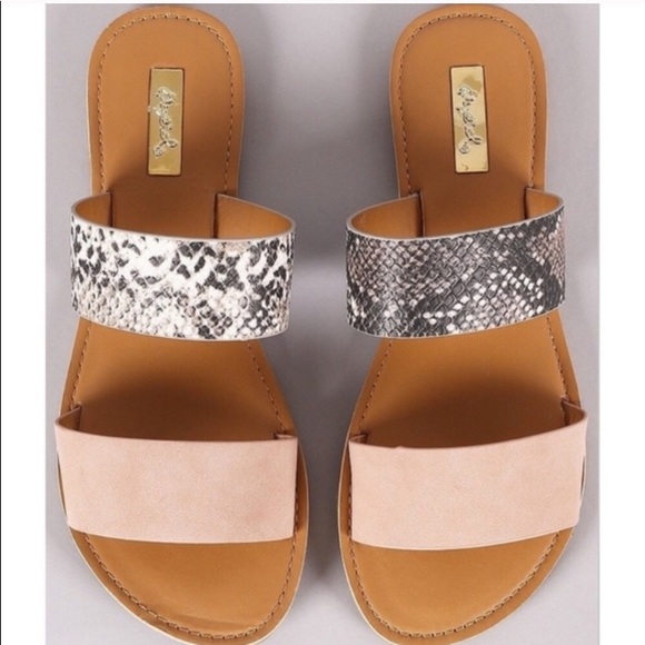 Qupid Shoes - SIZE 6   ⭐️NEW Qupid BLUSH and SNAKESKIN Sandal.